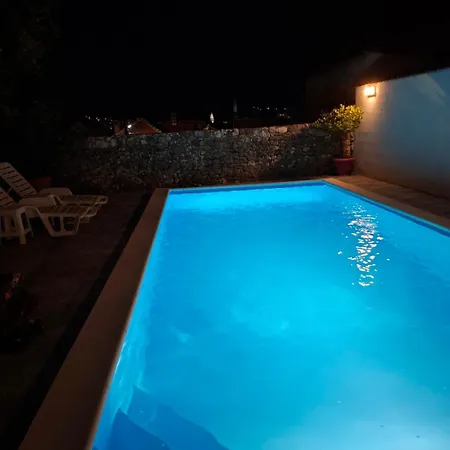 Skyline Appartement *